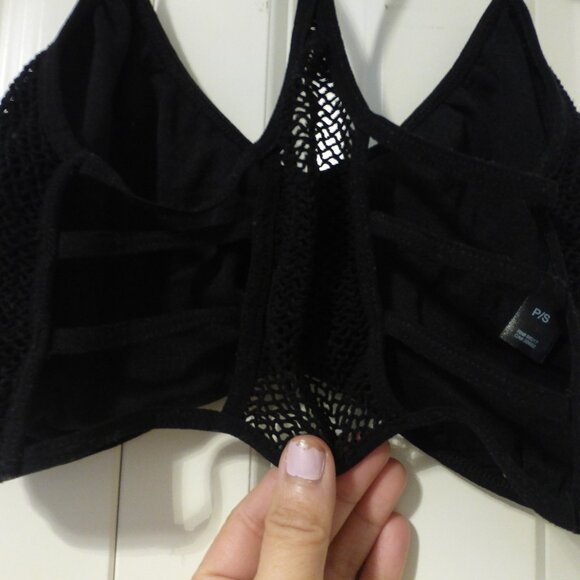 BEBE black stretchy bralette with back cut outs - Picture 5 of 8